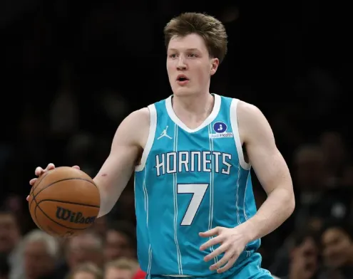 开云体育官网-克尼普尔是本赛季唯一一位三分球命中数超过200个的球员