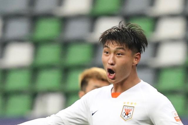 开云体育官网-【中超】吴兴涵梅开二度 泰山5比0大胜河北继续领跑