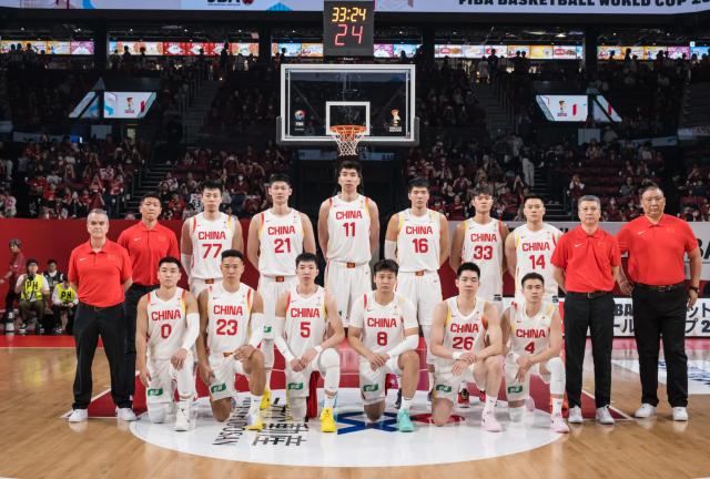 开云体育app-第三节25比9疯狂逆转！中国男篮客场击败日本